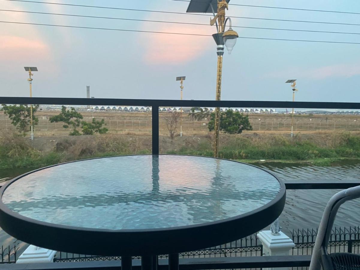 Skyline Resort Ban Khlong Lat Bua Khao Eksteriør bilde