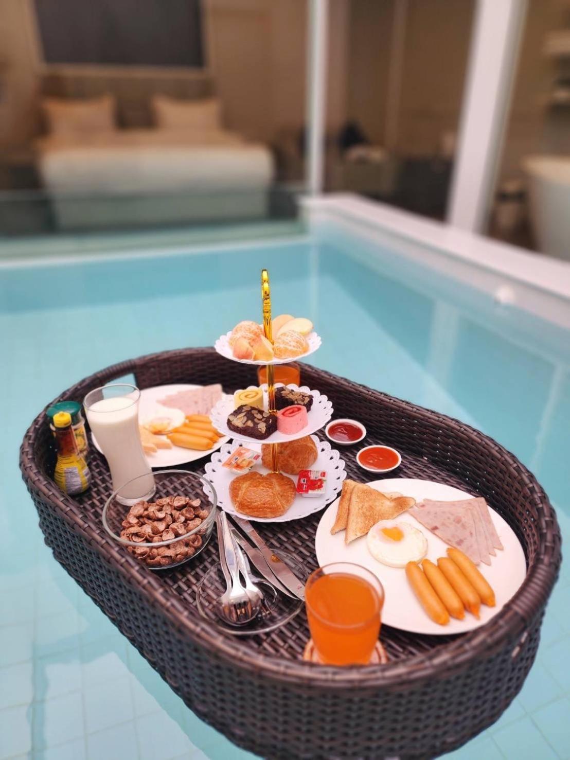 Skyline Resort Ban Khlong Lat Bua Khao Eksteriør bilde